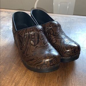 Women’s Black and Brown Dansko Clogs